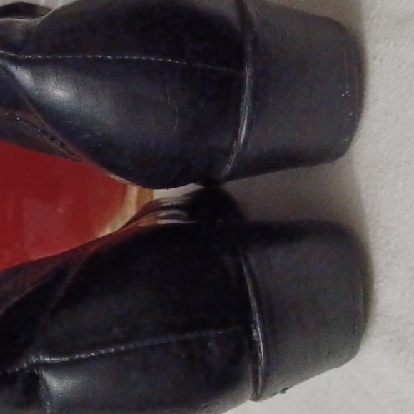 Reynaga, Black, western ankle boots. SZ 7 - Picture 8 of 10